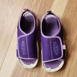 KEEN Kids Water Shoes in Purple and Pink